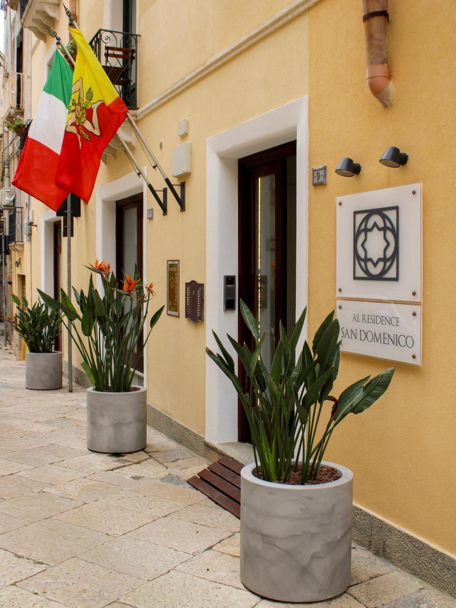 San Domenico Residence By Badia Nuova 特拉帕尼 外观 照片